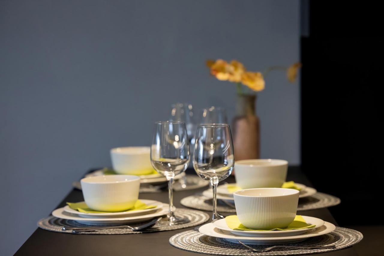 Exclusive Mostowa By Renters Prestige Apartment Poznan