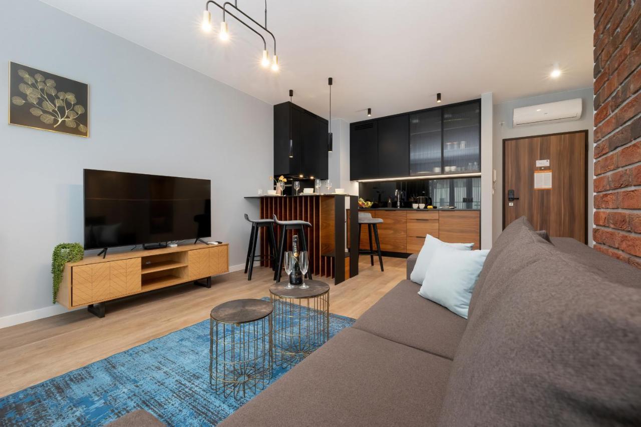 Exclusive Mostowa By Renters Prestige Apartment Poznan