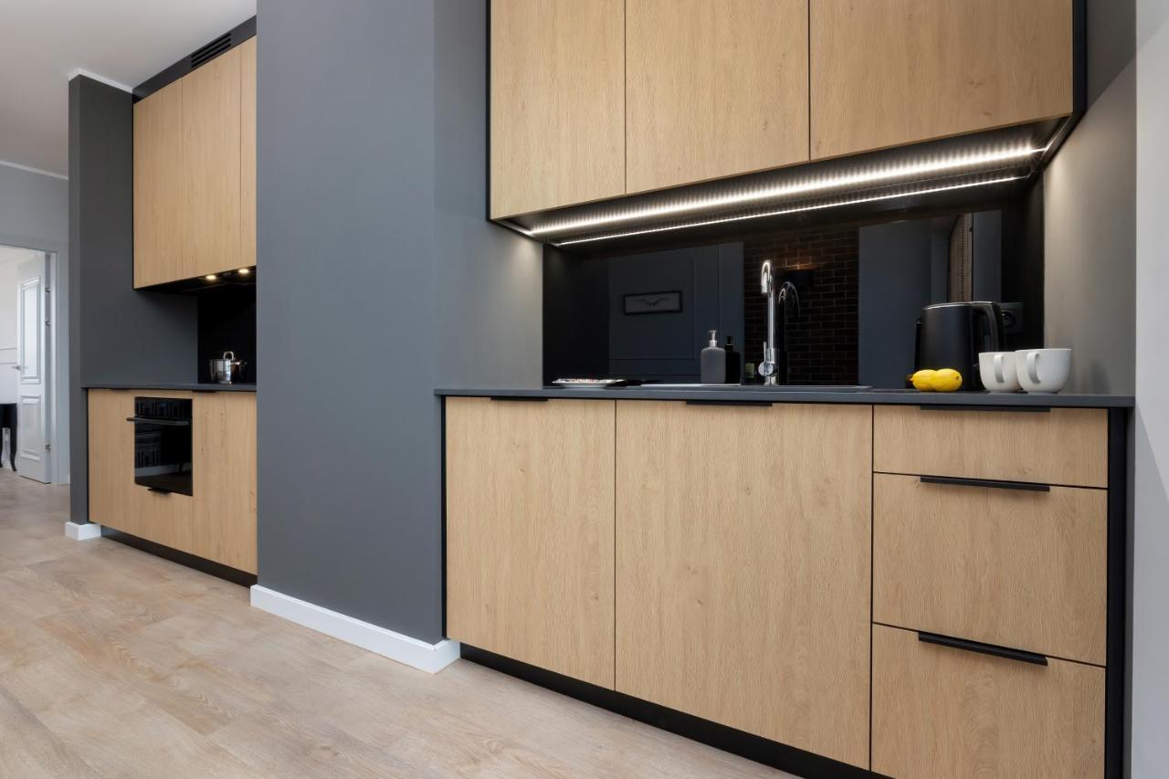 Exclusive Mostowa By Renters Prestige